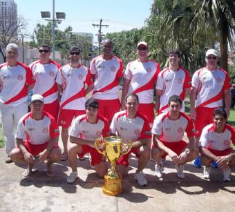 Jogadores do Sertozinho comemoram ttulo nacional